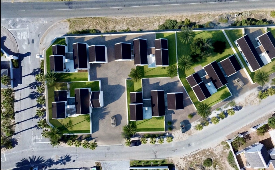 3 Bedroom Property for Sale in Golden Mile Western Cape